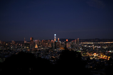 Skyline San Francisco por la noche
