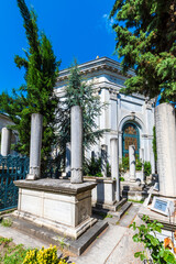 Fototapeta na wymiar The II Abdulhamid Han Tomb view in Istanbul. Istanbul is popular tourist destination in the Turkey.
