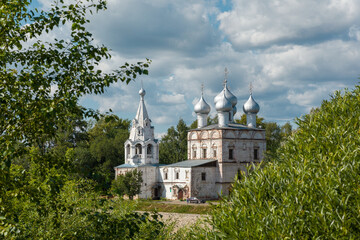 Fototapeta na wymiar Church of St. John Chrysostom in Vologda.