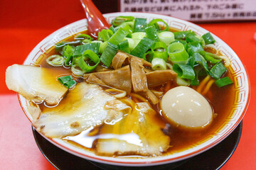 大阪高井田系ラーメン