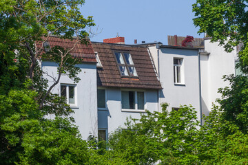 Wohngebäude , Reihenhäuser, Mehrfamilienhäuser, Rückseite, Bremen, Deutschland - obrazy, fototapety, plakaty