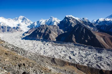 Crédence de cuisine en verre imprimé Makalu Ngozumba glacier in Himalayas. Gokyo region, Nepal, Himalayas