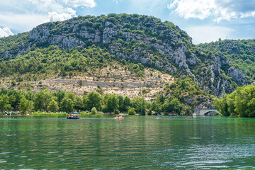 Plan d'eau de quinson en provence