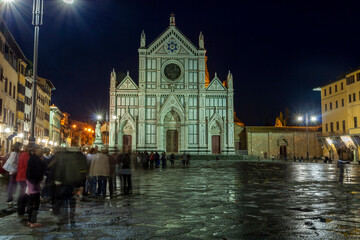 Obraz premium Santa Croce on a summer night in Florence