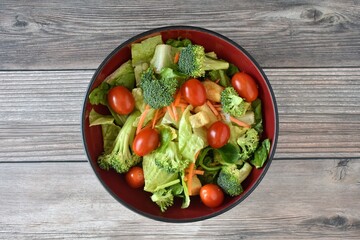 salad with tomatoes and cucumbers