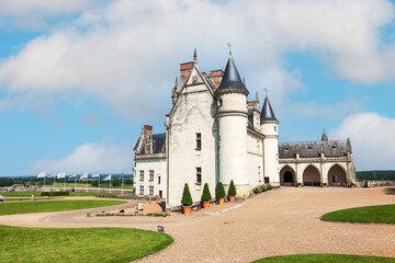 Fototapeta na wymiar Amboise castle (a place of grave Leonardo da Vinci)