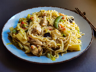 stir fried noodles