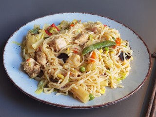 stir fried noodles
