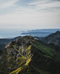 Vista dalla cima della montagna 
