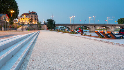 Roanne bridge of le coteau on the edge of the loire