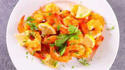 fried shrimp with garlic and parsley
