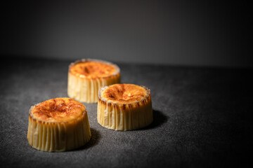 バスクチーズケーキ