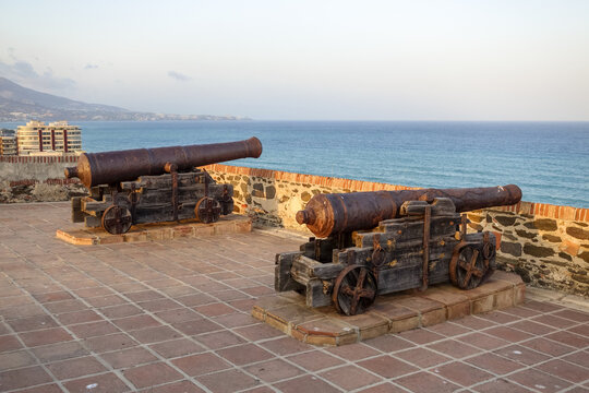 Cannons, guns, Castle Sohail Moorish fortress, Fuengirola, Costa del Sol, andalusia,  Spain