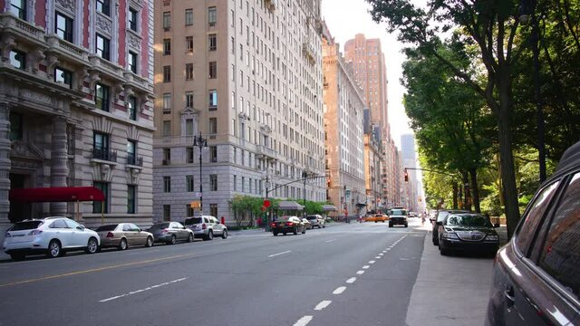 park avenue sunny day traffic street 4k timelapse fromnew york city