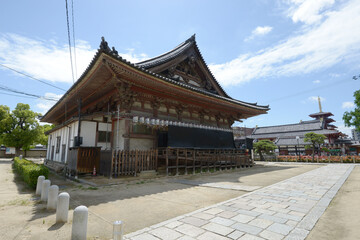 Naklejka premium 四天王寺 六寺堂 大阪市天王寺区