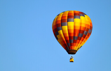 hot air balloon
