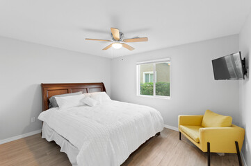 Modern White bedroom
