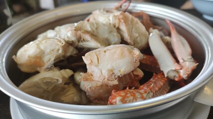 Steamed Blue Crab in a Pot