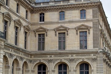 palace of louvre paris