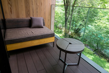 森と川をのぞむバルコニー　アウトドア リビングの家具　riverside balcony...