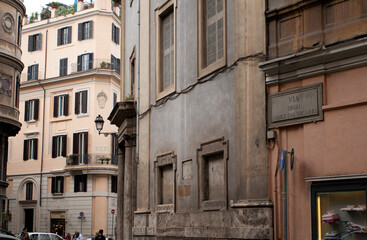 Fototapeta na wymiar A street in Rome on a summer day