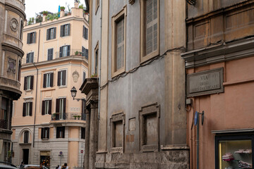 Fototapeta na wymiar A street in Rome on a summer day