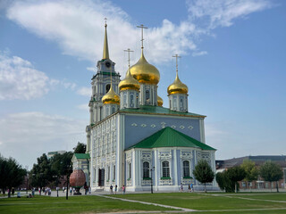 Fototapeta na wymiar Tula kremlin historical fortress with park