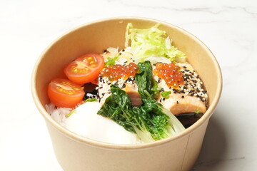 Salmon bento