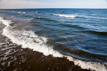 Fototapeta na wymiar beautiful sunny weather on the Baltic sea coast