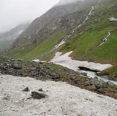 Iseltrail Hochgebirgs-Etappe: Flusswandern in Osttirol mit Clarahütte von Prägraten