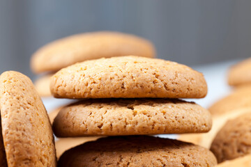 oatmeal cookies not very high in calories