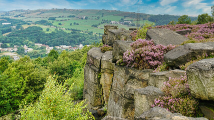 Huge boulders on the cliff face of Wharncliffe Crags. 