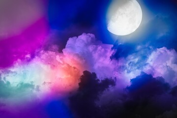 Fototapeta na wymiar Wolkenhimmel mit Mond 