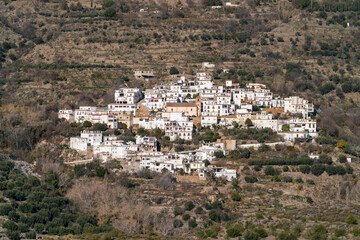 Fototapeta na wymiar village on the side of a mountain in southern Spain