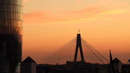 Fototapeta premium Anzac bridge at sunset