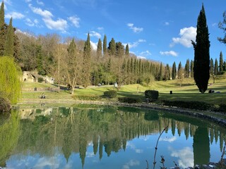 Fototapeta na wymiar Laghetto Fonte delle Fate, Poggibonsi - Toscana