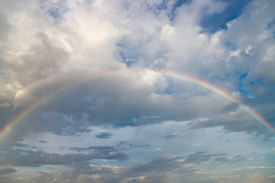 2 921 件の最適な 雨上がりの空 画像 ストック写真 ベクター Adobe Stock