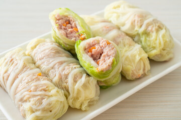 Minced Pork Wrapped in Chinese Cabbage or Steamed Cabbage Stuff Mince Pork