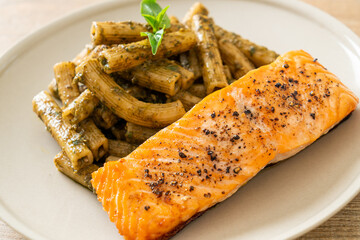 pesto quadrotto penne pasta with grilled salmon