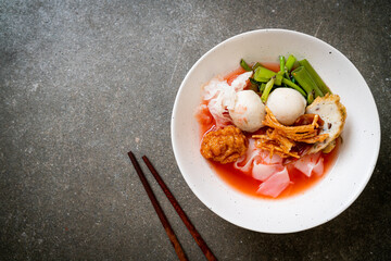 (Yen-Ta-Four) - Thai Style Noodle with assorted tofu and fish ball in Red Soup