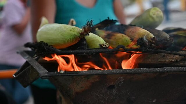 A corn grilled in a traditional way