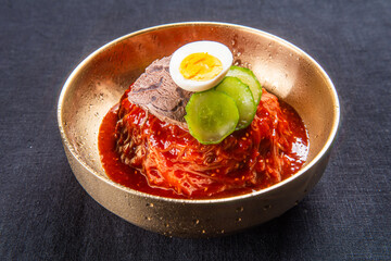 다른 요리와 같이 먹으면 더욱 맛있는 한국식 차가운 냉면