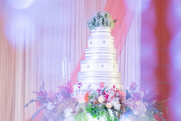 Beautiful wedding cake and bokeh background