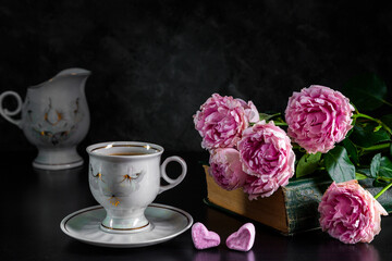 Image with roses.