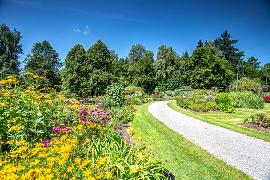 Germany, Bavaria, Allg&auml;u, Bad W&ouml;rishofen, Kurpark garden