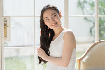 若い日本人女性　ビューティ