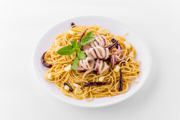Spaghetti with spicy squid