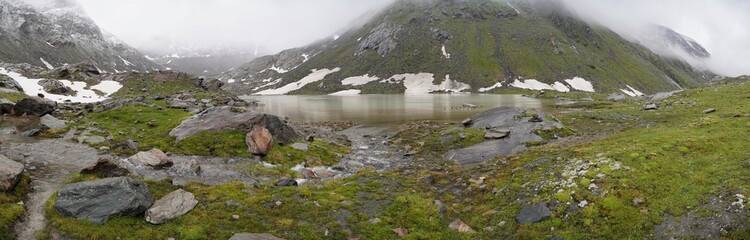 Auf dem Iseltrail: Wanderung zur Clarahütte von Prägraten - Schlechtes Wetter gibt es nicht
