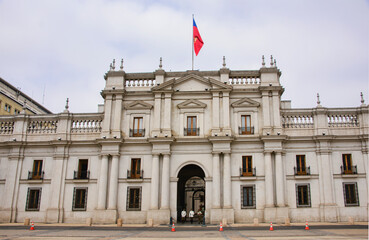 Fototapeta na wymiar Palacio de La Moneda, the presidential palace, Santiago, Chile