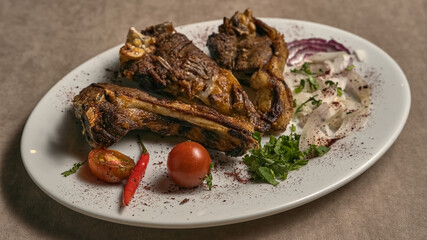 Grilled pork ribs with vegetables